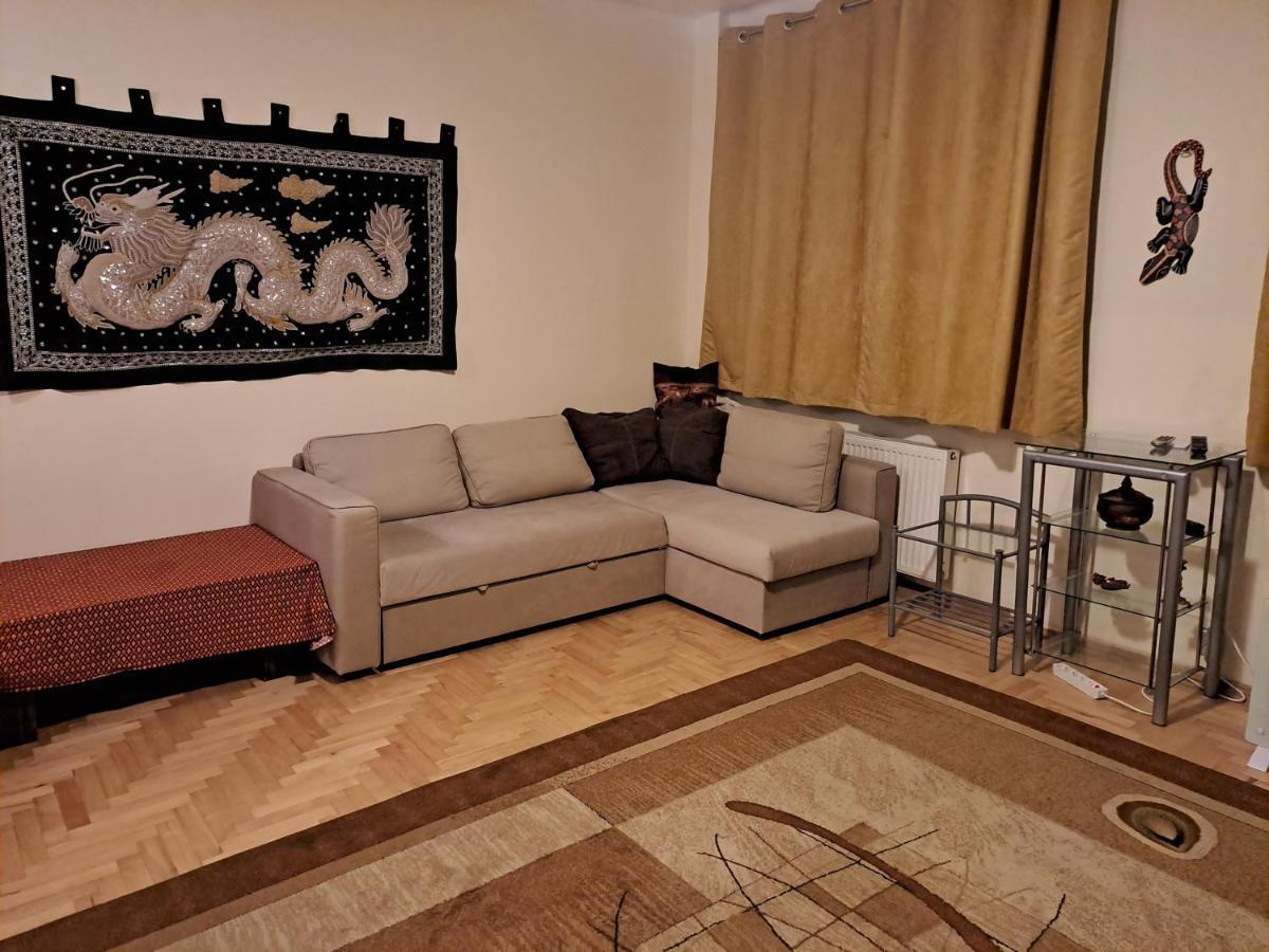 Apartment Kasztanowa *